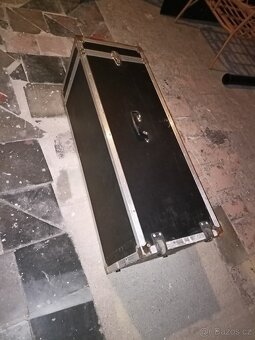 Case-obal-pouzdro-kufr - 2