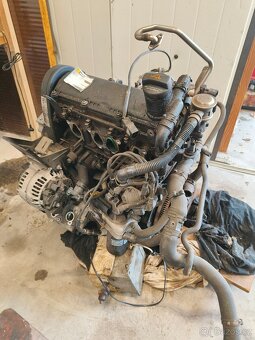 Motor 1.6 MPI 75kw kompletni - 2