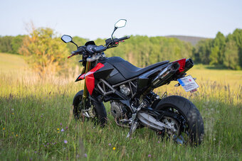Aprilia Dorsoduro 750 - 2
