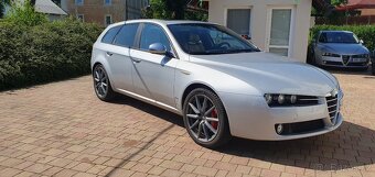 Alfa Romeo 159 2.4 JTDM 147kW AT Q2 2008 Facelift - 2