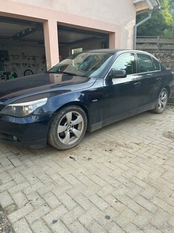 Bmw e60 520i - 2