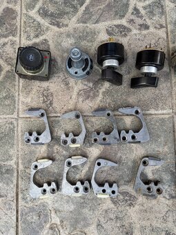 díly na automobil trabant - 2