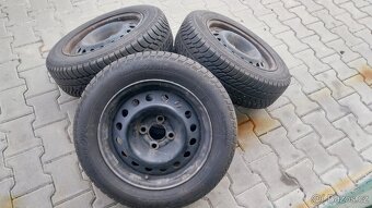 Prodám zimní sadu Citroen,Peugeot 185/65/15 - 2