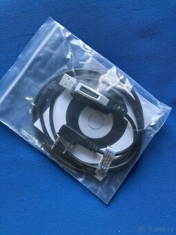 Prodám Baofeng UV-5R (USB-C) + program. kabel - 2