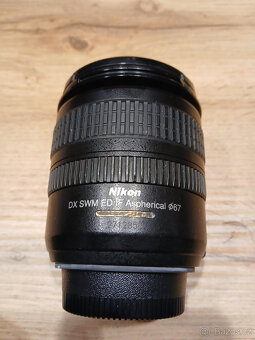 Objektiv Nikkor 18-70 mm - 2
