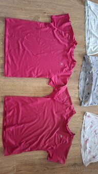 Tričko, crop-top 9 ks vše za 100 Kč - 2