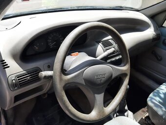 Fiat Punto - 2