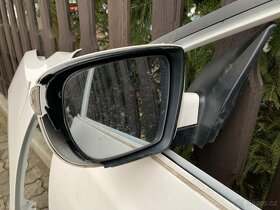 Hyundai ix35 r.v. 2012. Mírně poškozené díly. - 2