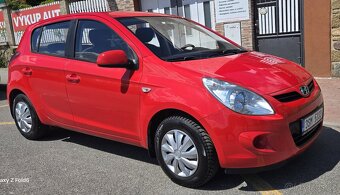 Hyundai i20, koupeno v ČR, servisní kniha, nová STK - 2