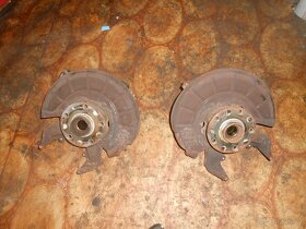prodam predni a zadni tehlice na vw golf 5 , 1.4 benzin - 2