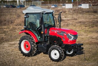 Traktor HANWO HWE 354R, STAGE V, 4 válcový motor víčko - 2