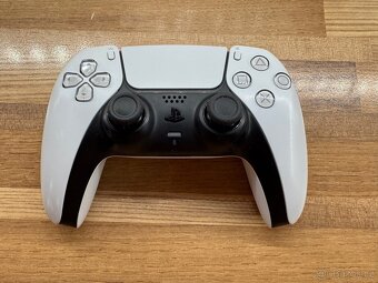 Ps5 Dualsense ovladač - 2