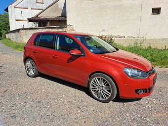 VW Golf Vl 2,0tdi rok 2011 - 2