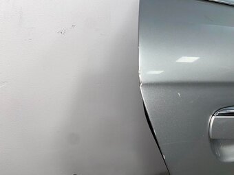 Pravé zadní dveře LY7W Audi A6 4F C6 sedan r.v. 2008 - 2
