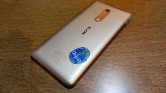 Nokia 5 Copper - prasklé LCD - 2