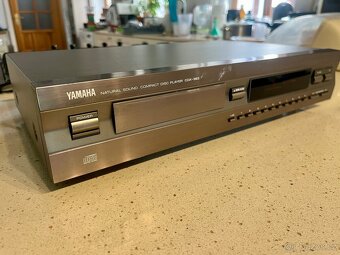 Cd přehrávač Yamaha CDX-393 - 2