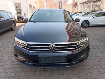 VW Passat B8 Variant 2.0TDI 110kW DSG Matrix Tažné ACC ERGO - 2