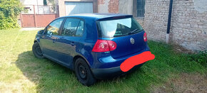 Prodám veškéré díly z totoho vozu VW Golf 1,6 fsi 85kw 2005 - 2