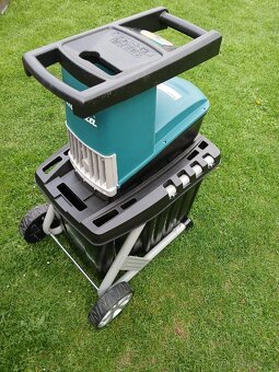 Makita UD2500 koupený duben 2025 - 2