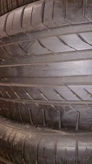 Letní pneu 235/45/19 - 2