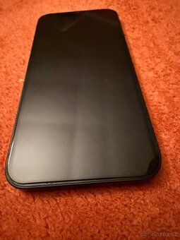 Apple Iphone 12 128Gb černý - 2