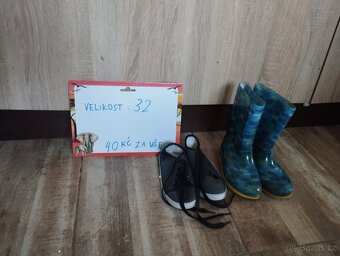 Boty kluk velikost 31,32,33 ,34 a brusle 24-31 a 29-32a - 2