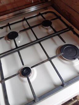 Retro sporák Indesit - 2