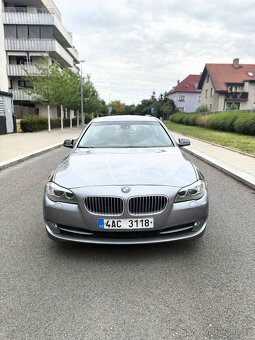 BMW 5 Series 3.0D - 2