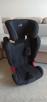 Dětská autosedačka - 2