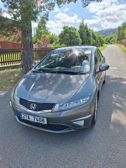 Prodám Honda Civic 1.4i VTEC - 2