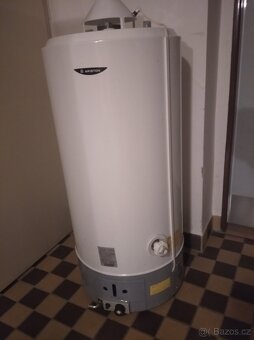 Prodám použitý plynový ohřívač vody - 2