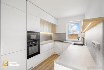 Prodej domu 4+KK se dvěma parkovacími místy – Racková u Zlín - 2