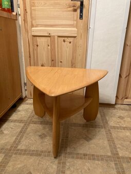 Malý konferenční stolek - 2