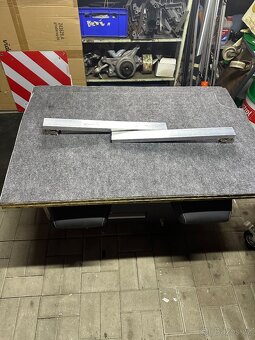 Sedacka s posteli - 2