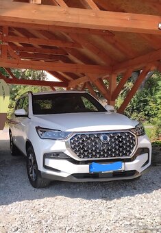 SsangYong Rexton - 2