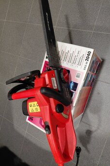 Elektrická řetězová pila Einhell EKS-W 2040 - 2