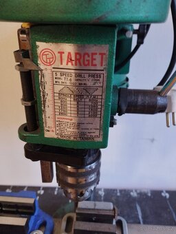Sloupová vrtačka Target TT-6 + křížový stůl a svěráky - 2