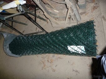 Prodám nový plot 160 cm výška, délka 15 metrů - 2