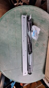 Nožičky pod vanu - 2