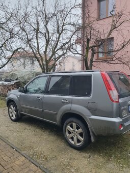 Nissan X-TRAIL - 2