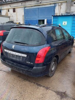 Dily Peugeot 308 rok 2009  1.6 hdi - 2