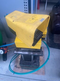 OEMME hydraulický lis - 2