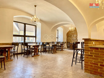 Pronájem kavárny, 300 m², Blatná, ul. náměstí Míru - 2