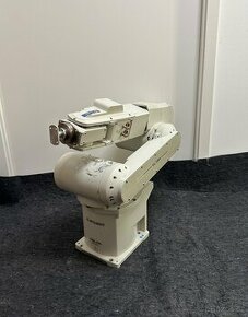 Robotická paže robot Mitsubishi - 2