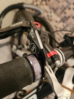 Superior Team 29 – karbonové MTB, XTR, DT Swiss, XL – 7,8 kg - 2