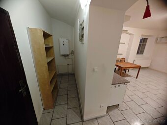 7400 Kč/ 52 M2/ 2kk pronájem - 2