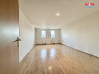 Prodej bytu 4+1, 180 m², Opava, ul. Komenského - 2