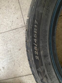 Zimní pneu 225/45 r17 - 2