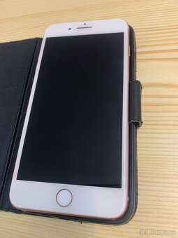 iphone 8+ - 2