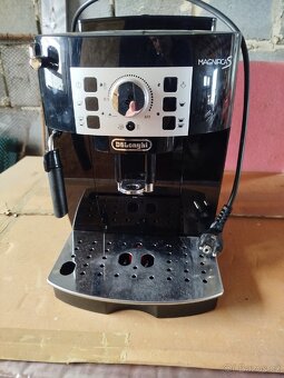 Kávovar DeLonghi - 2